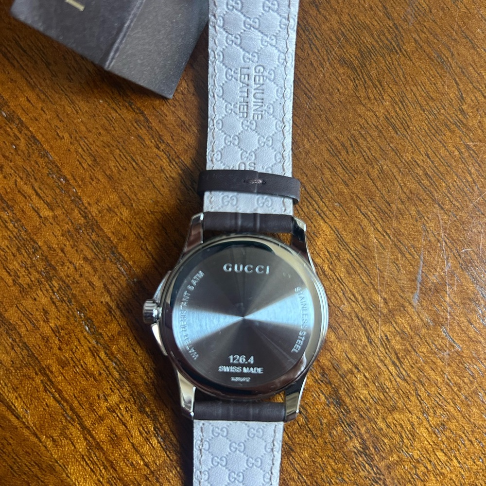 Gucci watch authentic g timeless quartz brown dial brown leather strap ya126403 - Picture 6 of 8